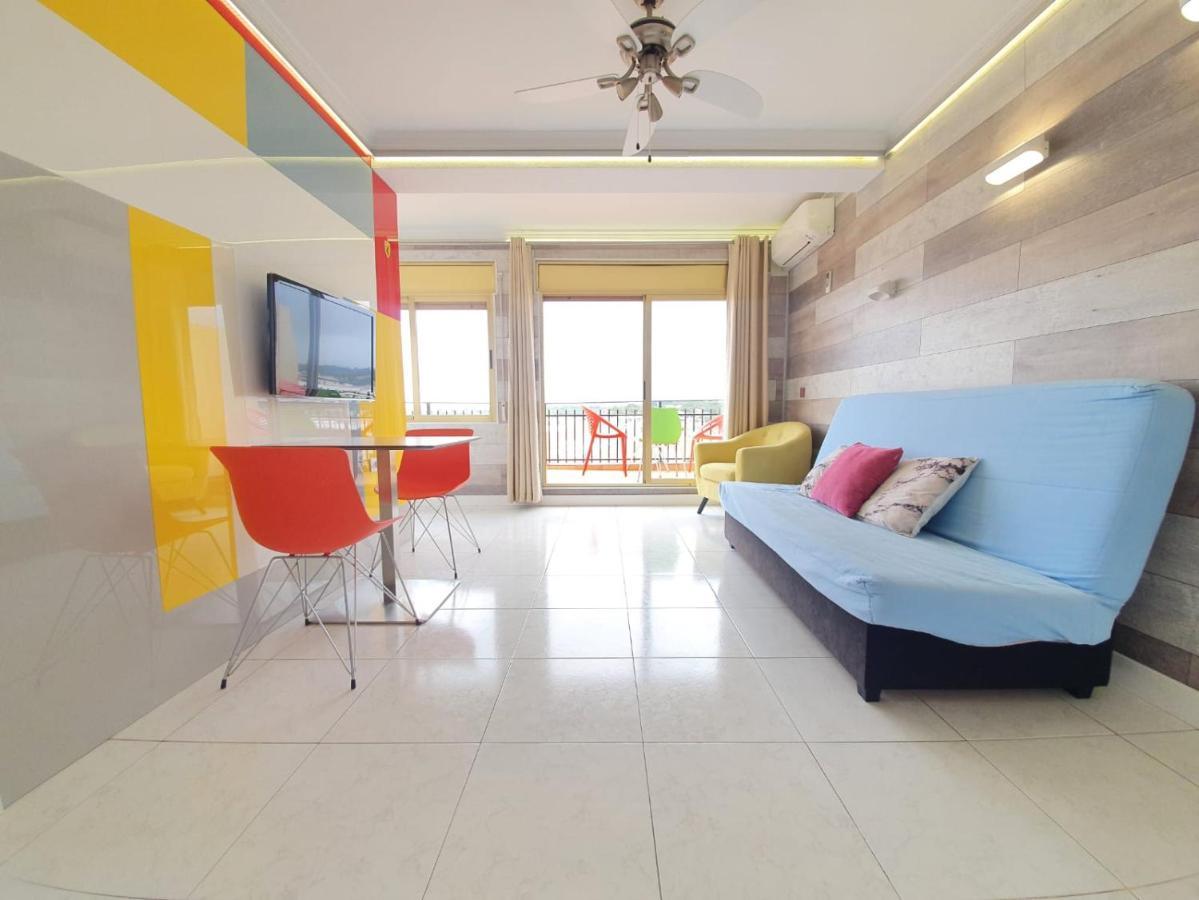 Apartamento En Salou Con Las Vistas Al Port Aventura Exterior photo