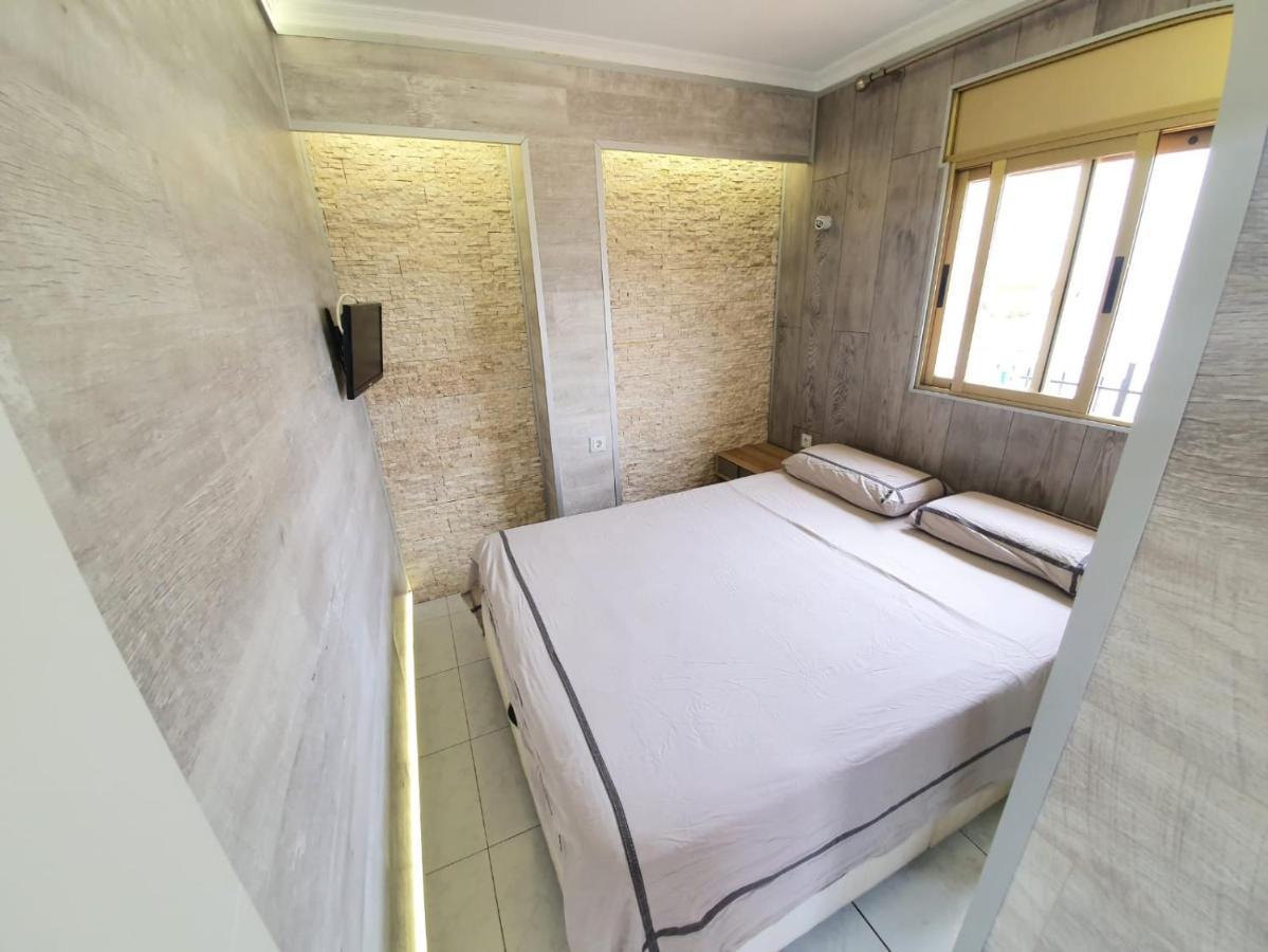 Apartamento En Salou Con Las Vistas Al Port Aventura Exterior photo
