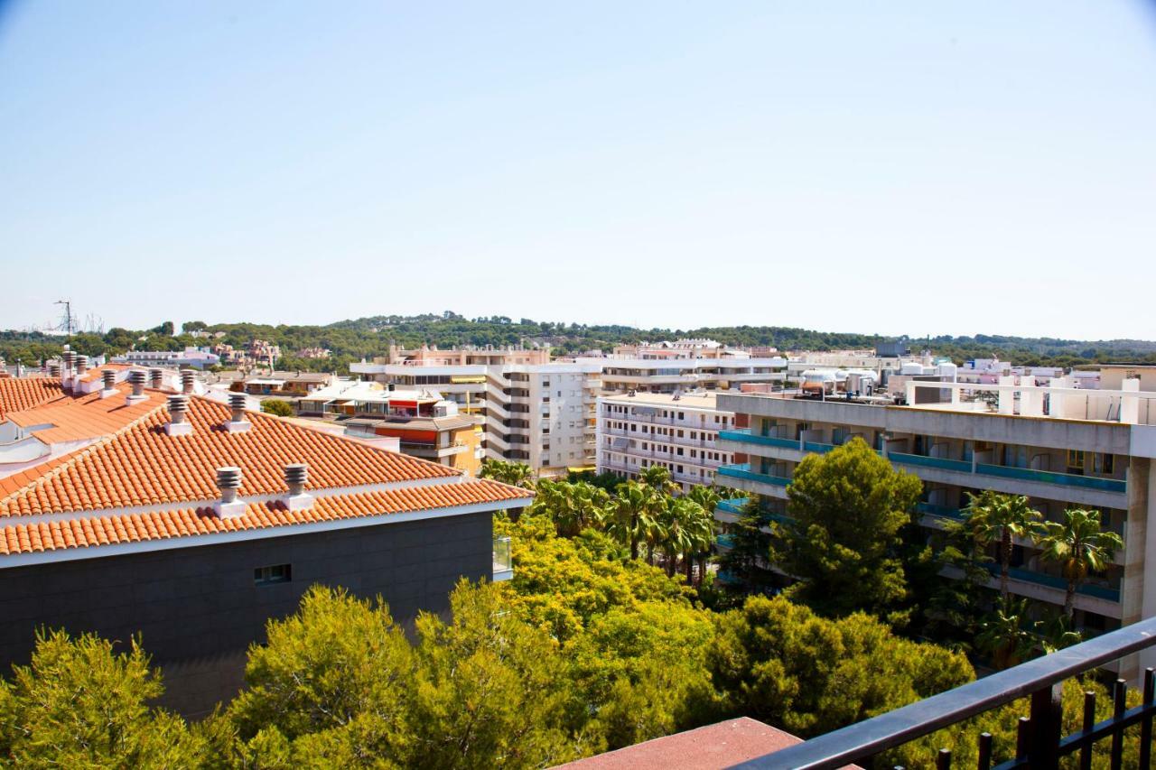 Apartamento En Salou Con Las Vistas Al Port Aventura Exterior photo